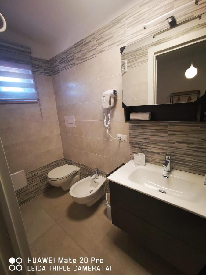 Costa Merlata Suite B&B Ostuni ヴィッラノーヴァ・ディ・オストゥーニ エクステリア 写真
